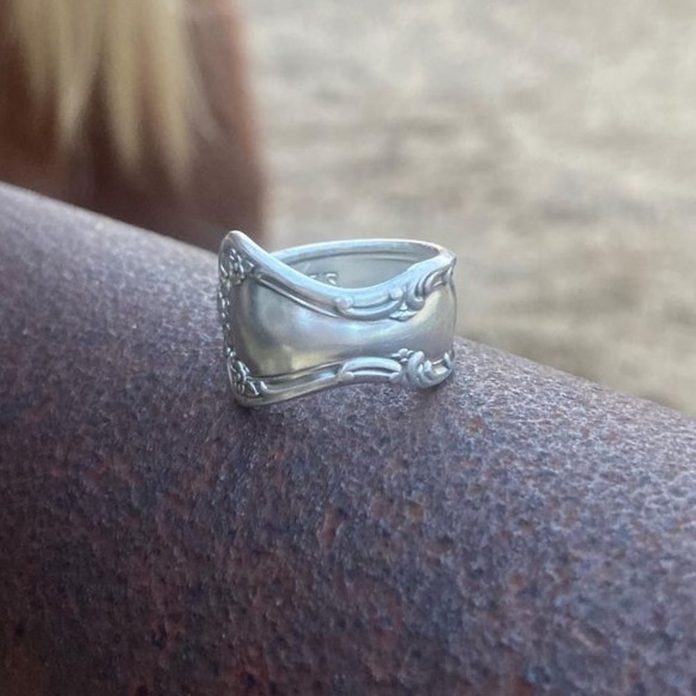 Spoon ring- size 7 - Picture 3 of 3